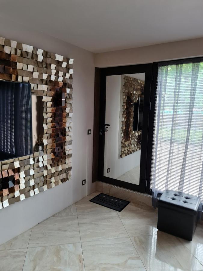 GRANDE SPA DELUXe STUDIOS Sliven Exterior foto