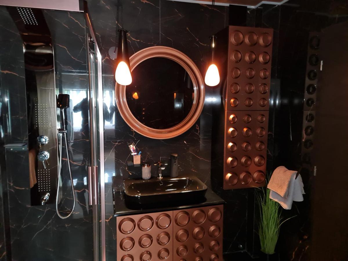 GRANDE SPA DELUXe STUDIOS Sliven Exterior foto