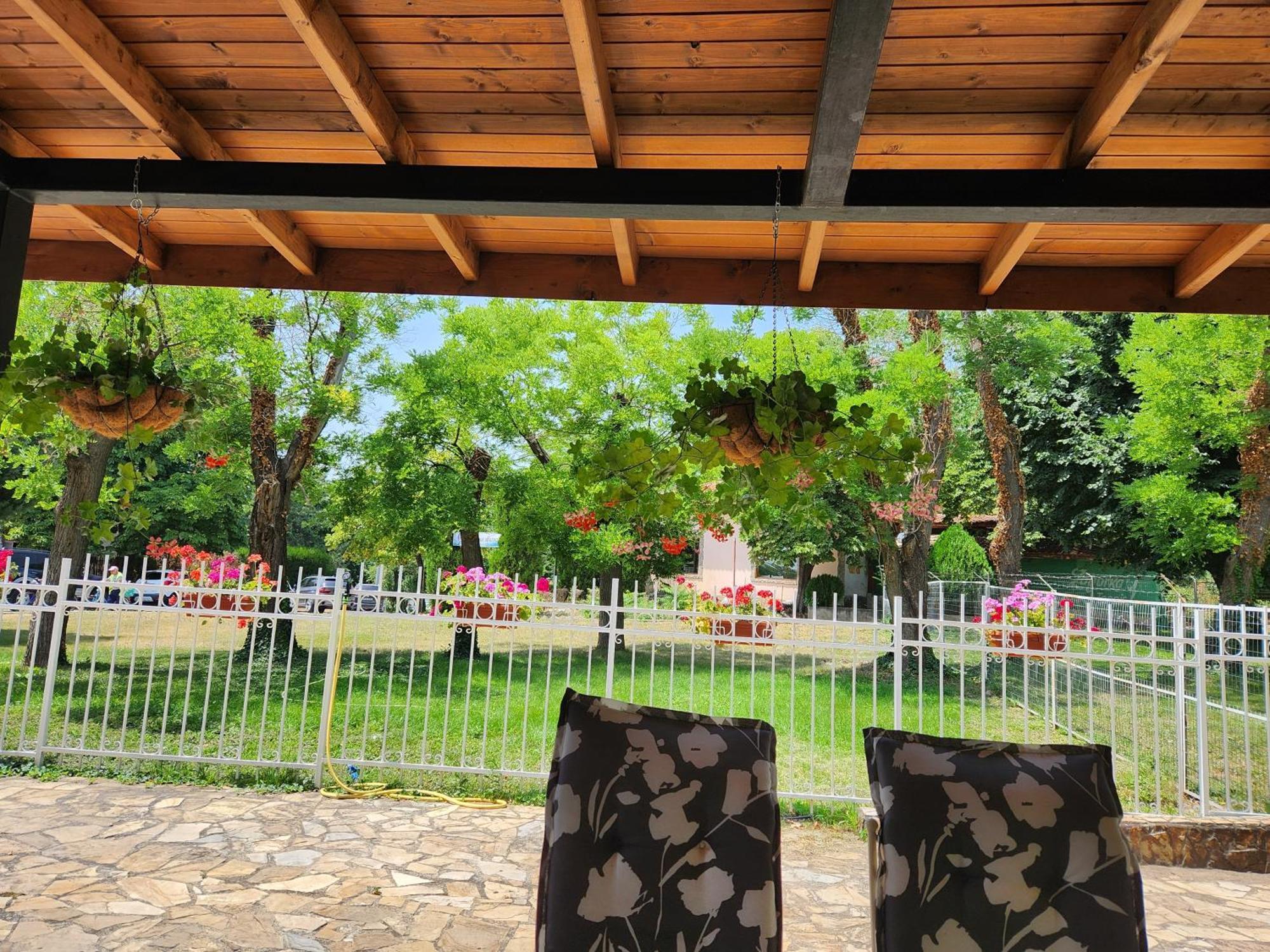 GRANDE SPA DELUXe STUDIOS Sliven Exterior foto